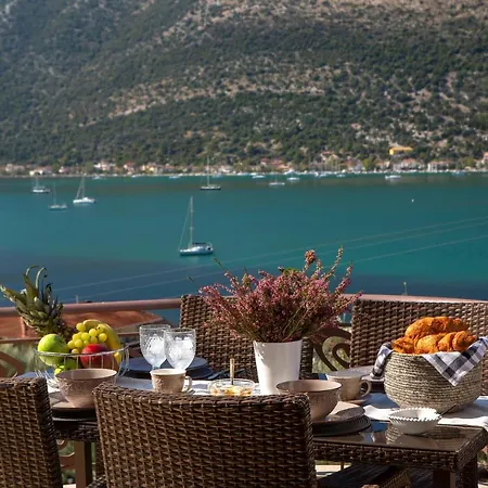 Thea Family 2 Geni (Lefkada)