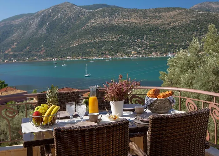 Thea Family 2 * Geni (Lefkada)