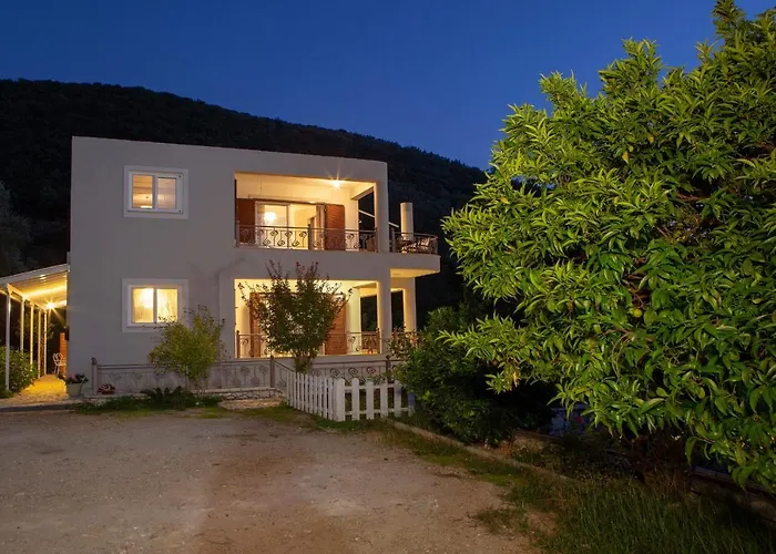 Thea Family 2 Апартаменты Geni (Lefkada)